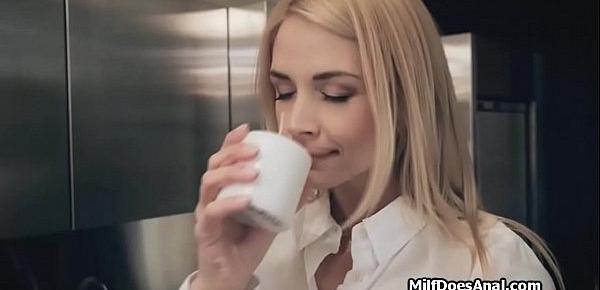  Ass fucking cheating house wife in stockings